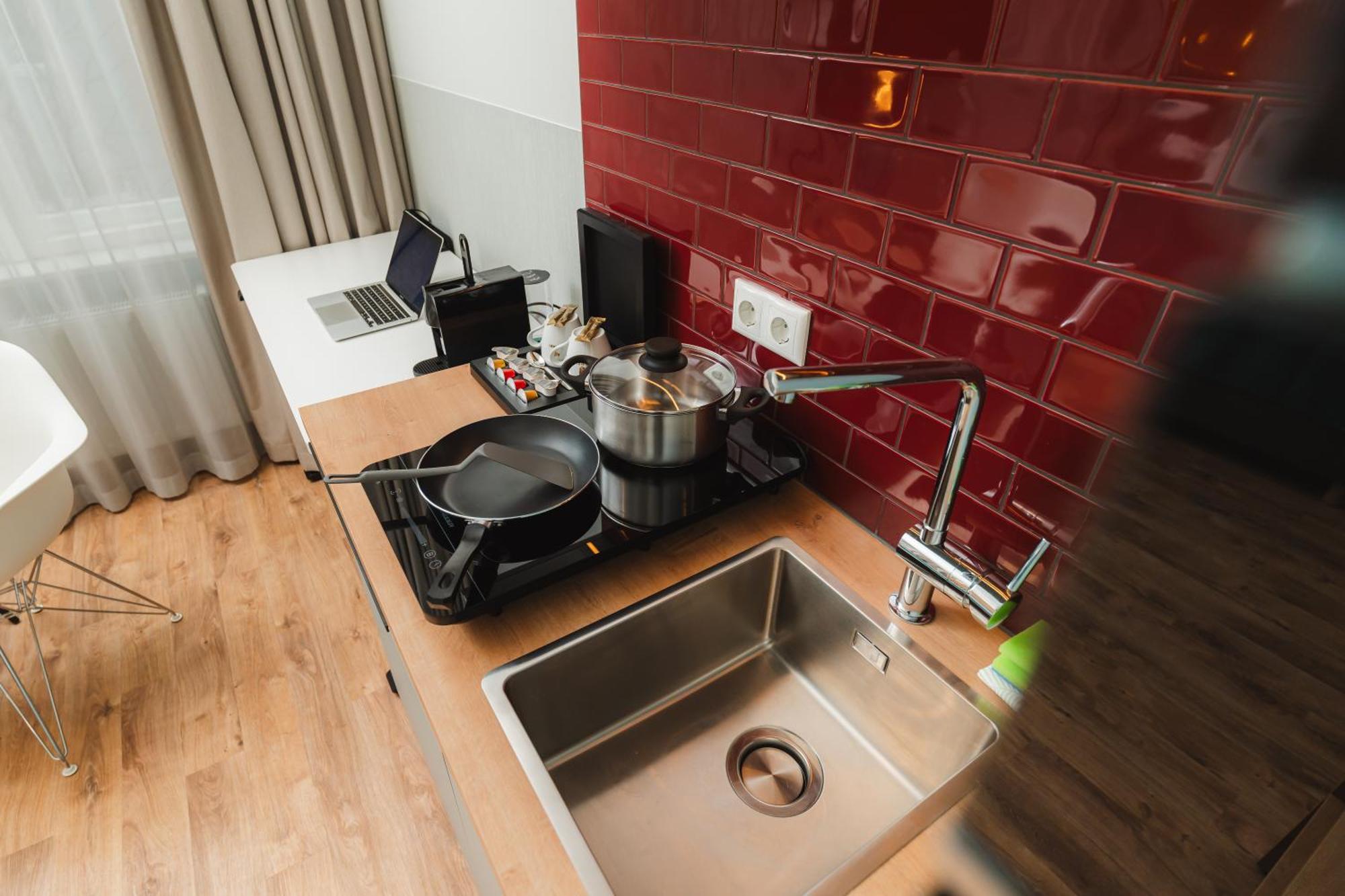 H24 Hotel Apartments Eberswalde ภายนอก รูปภาพ